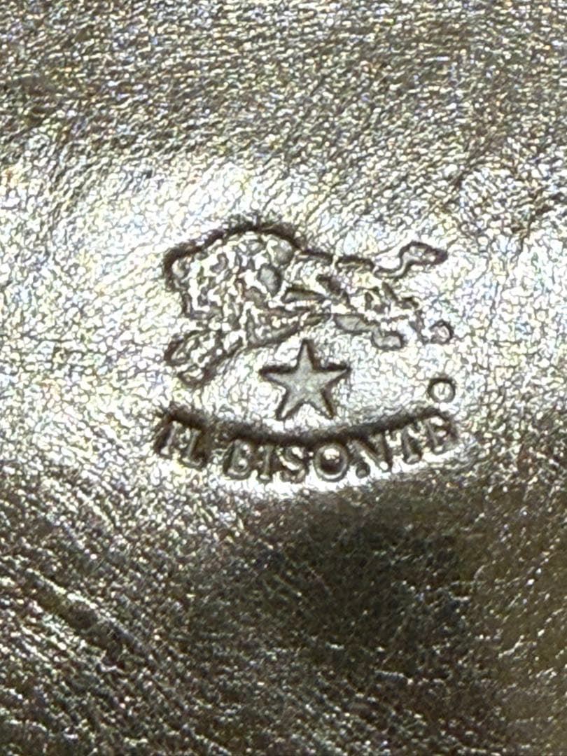 イルビゾンテ　【新品】ポーチ　プラチナ