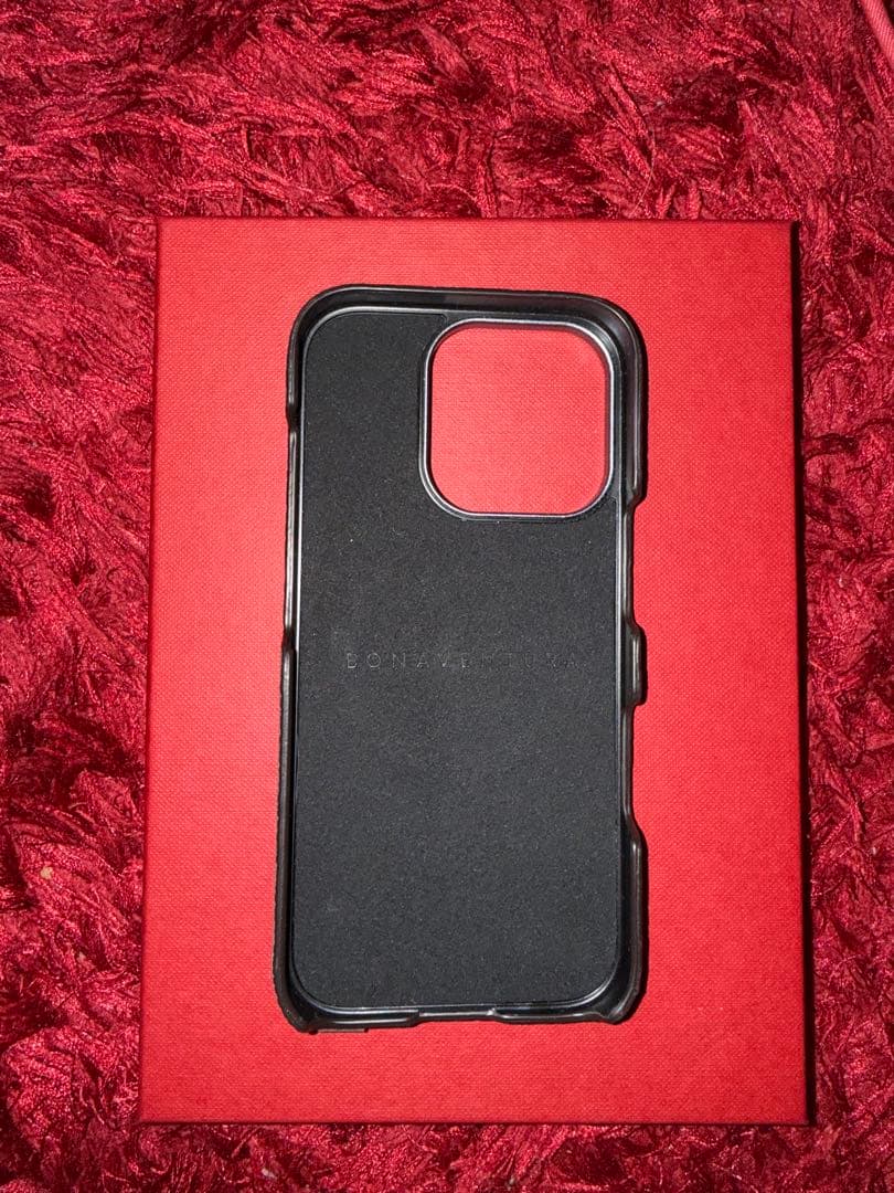 ボナベンチュラiPhone 16 Pro ハンドル付きケース