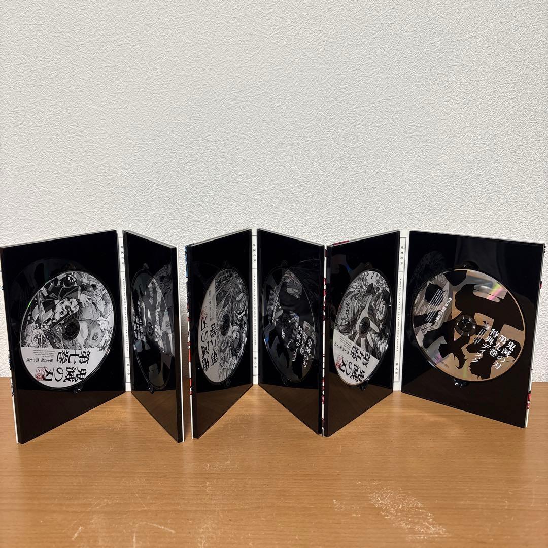 鬼滅の刃　立志編　DVD 全11巻セット 完全生産限定版 全巻収納BOX付