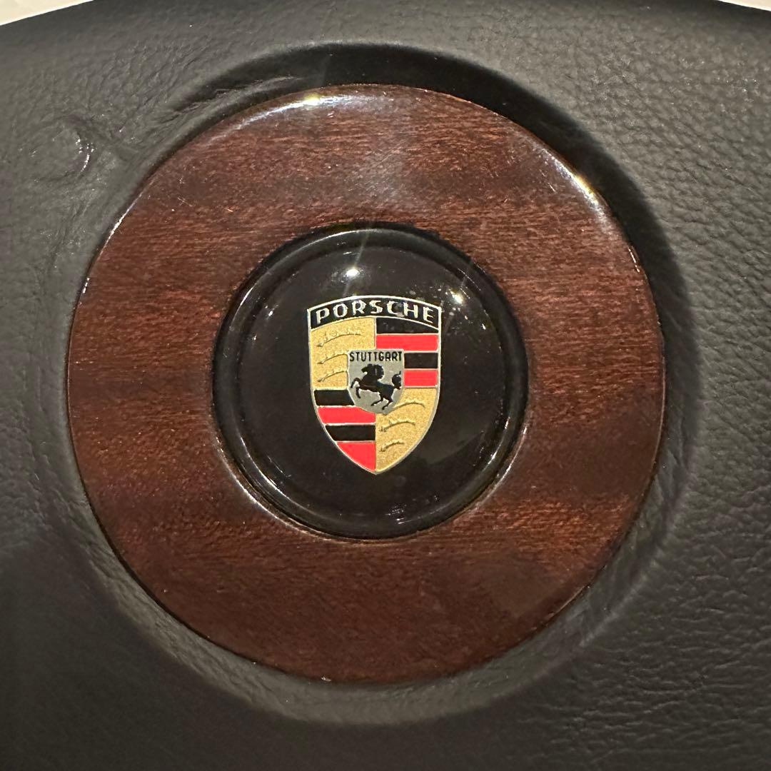 MOMO ウッドステアリング