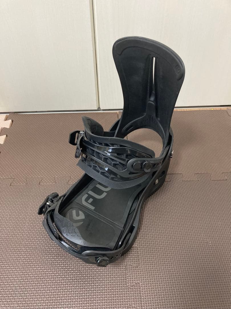 【FLUX XV 18-19モデル】Mサイズ 【破損箇所あり】