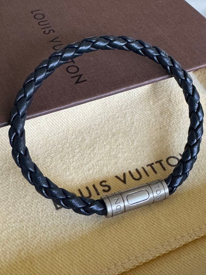 ルイヴィトン　バングルブレスレット