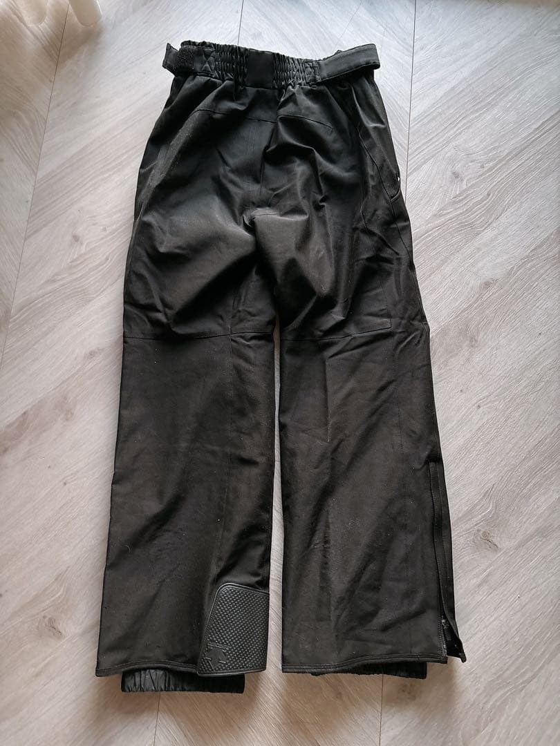 DESCENTEデサント ビブパンツ スキーウェア ヒートナビ 黒 【美品