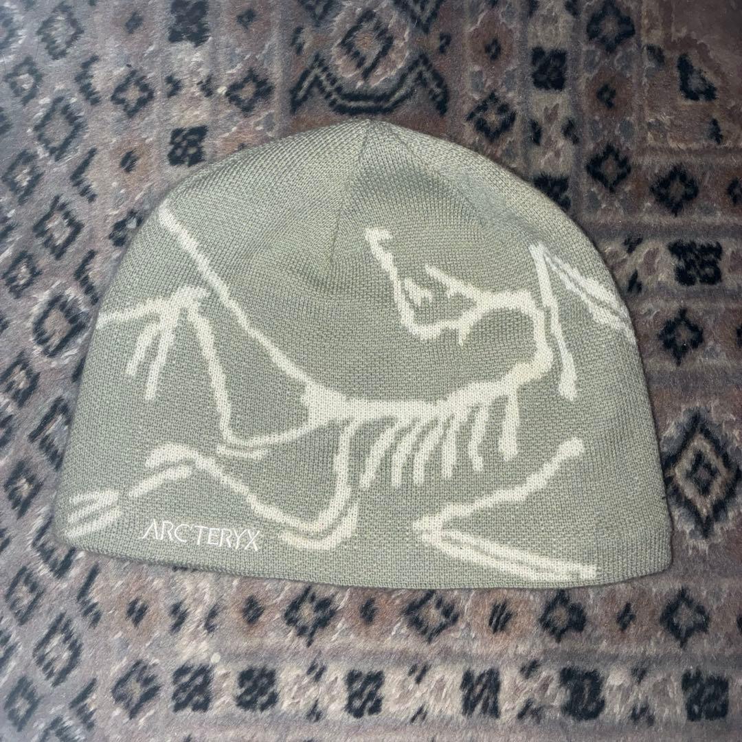 アークテリクス　ARC'TERYX 正規品　ビーニー　グレー