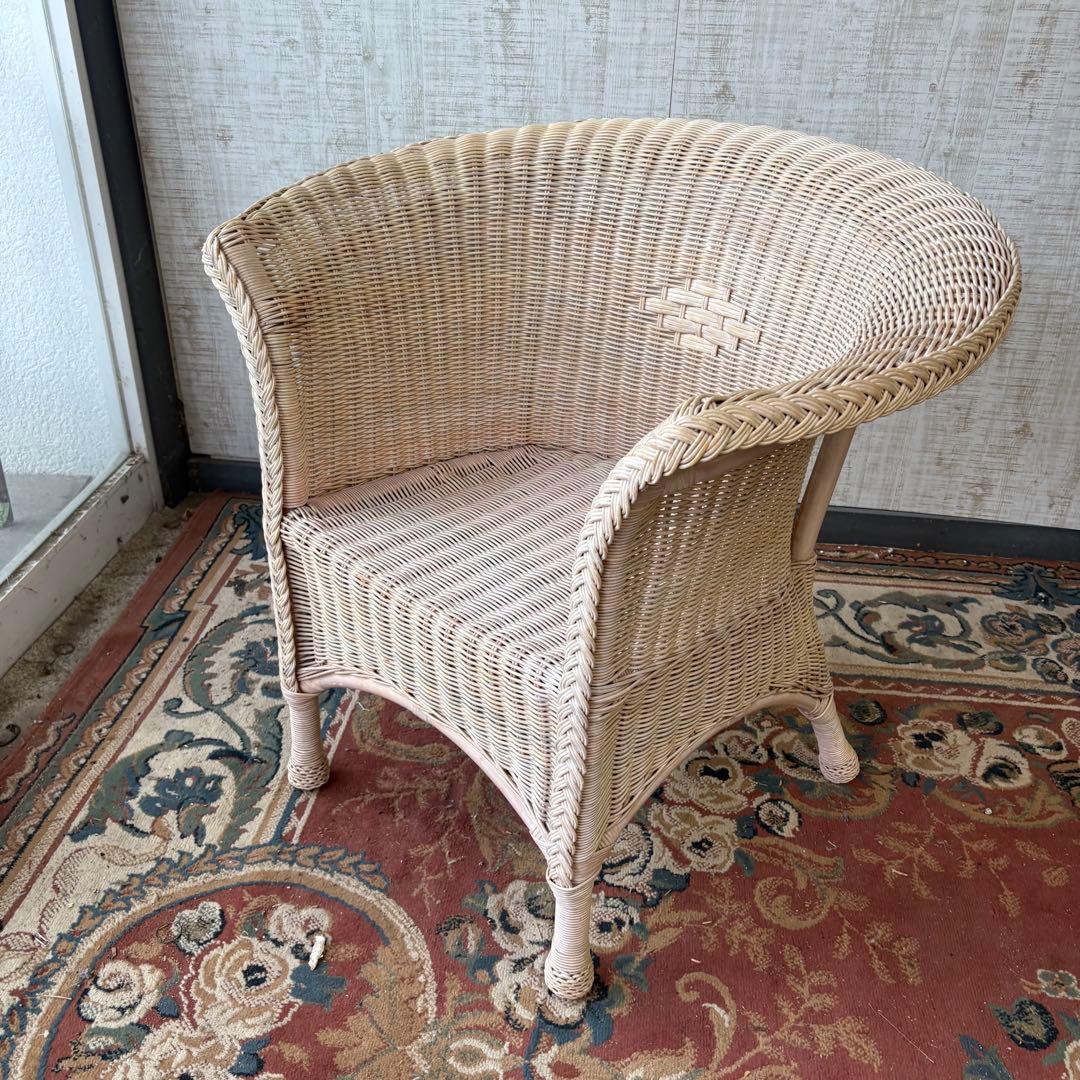 ②昭和レトロ ヴィンテージ ラタンダイニングチェア 花柄クッション アームチェア