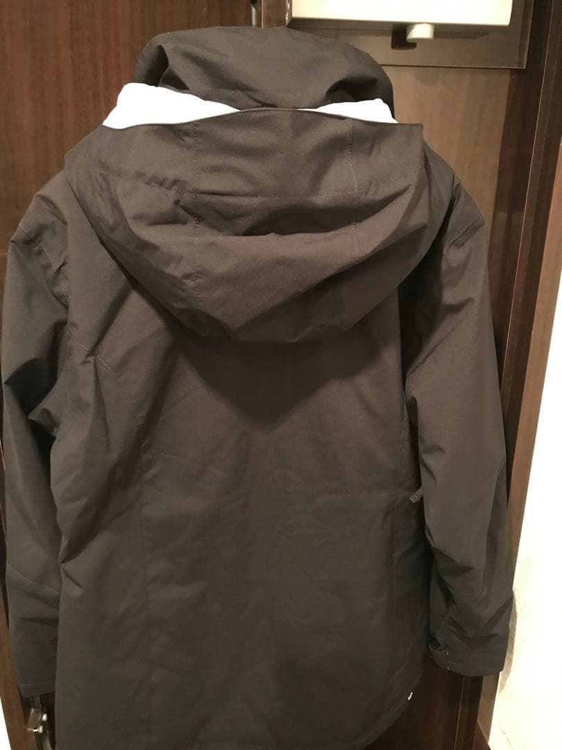 ROXY スノーボードジャケット ブラック 新品一部タグ付き