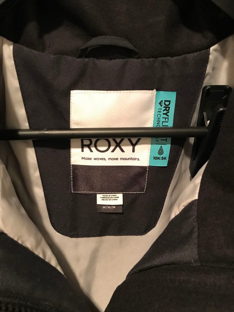 ROXY スノーボードジャケット ブラック 新品一部タグ付き