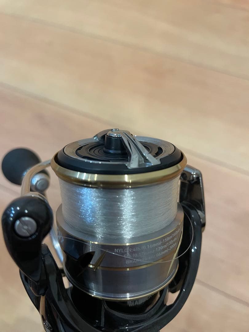 20ルビアスFC LT2500S-XH スピニングリール