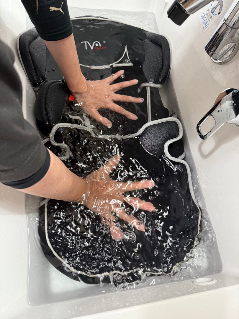 【極美品】日本育児 トラベルベストECフィックス ISOFIX