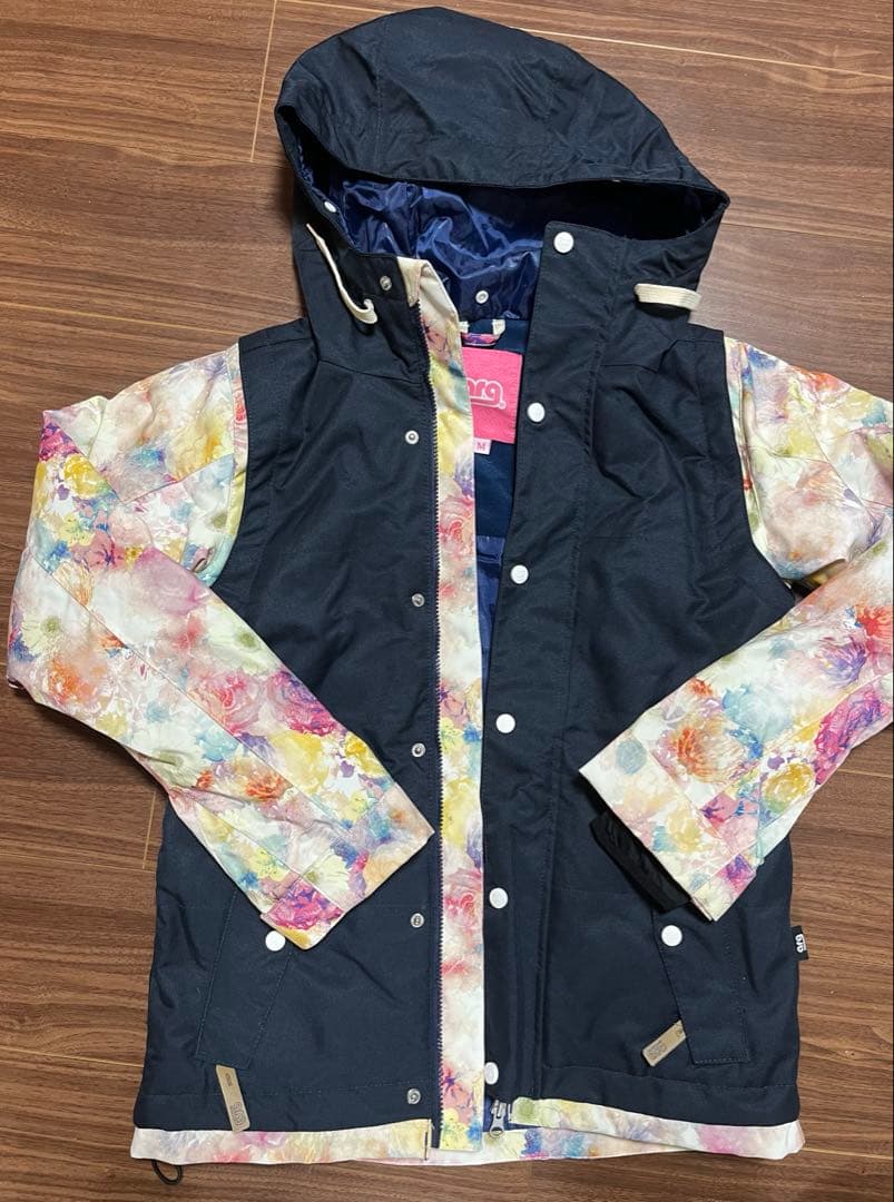 新品　arg7003 navy レディース　スノボウェア　上下セット