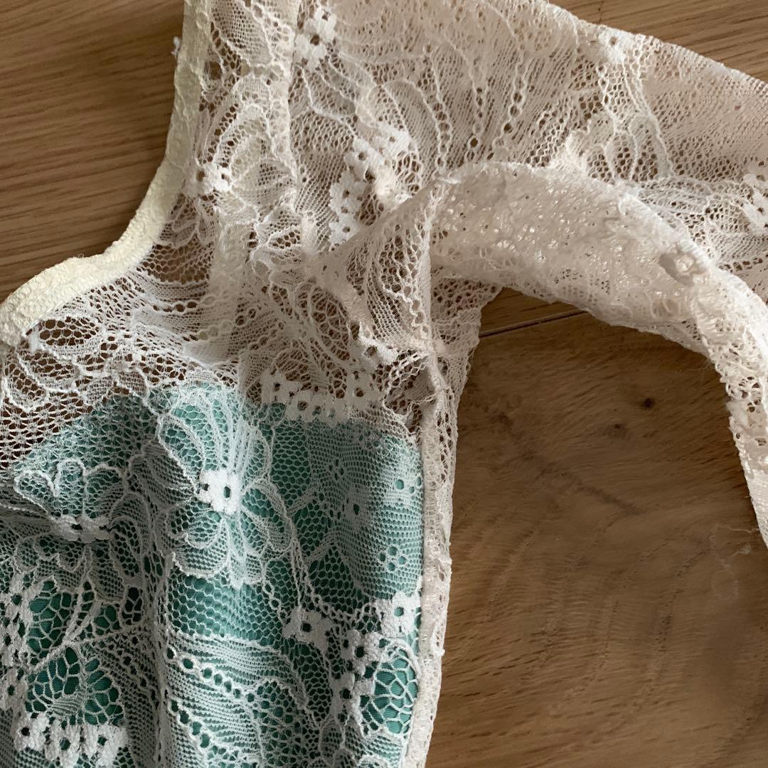 DellaLoMILANO デラロミラノ　M 緑とアイボリーのバレエレオタード