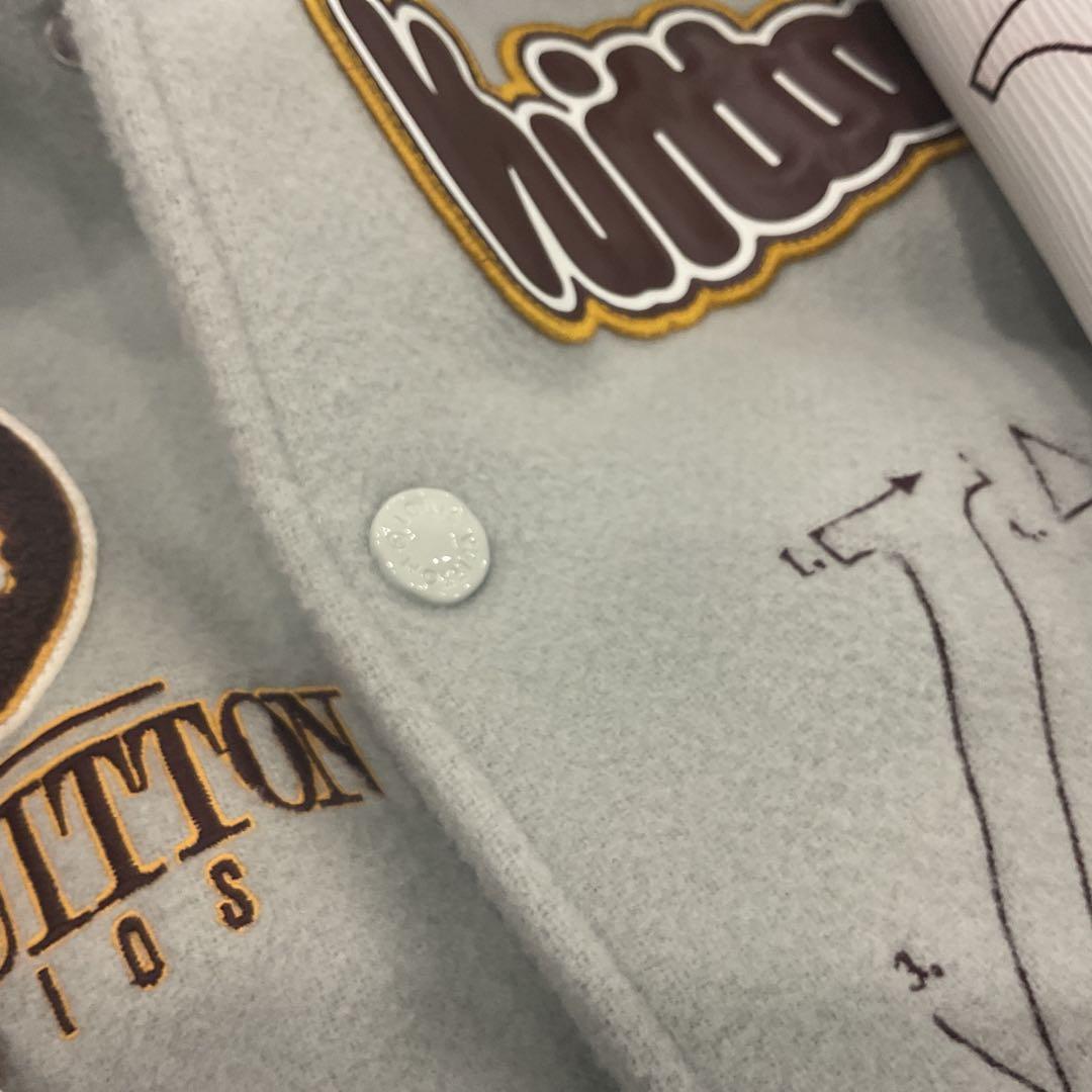 グ*ト様 LOUIS VUITTON ルイヴィトン　スタジャン メンズ 48