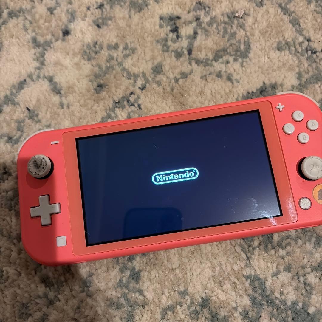 Nintendo Switch Lite コーラルピンク