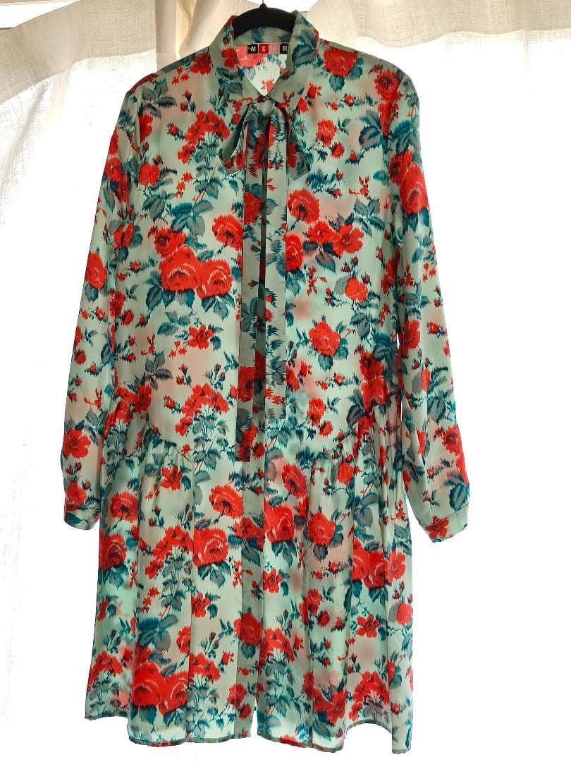 MSGMエムエスジーエムフラワープリントタイネックシルクシャツドレスワンピ