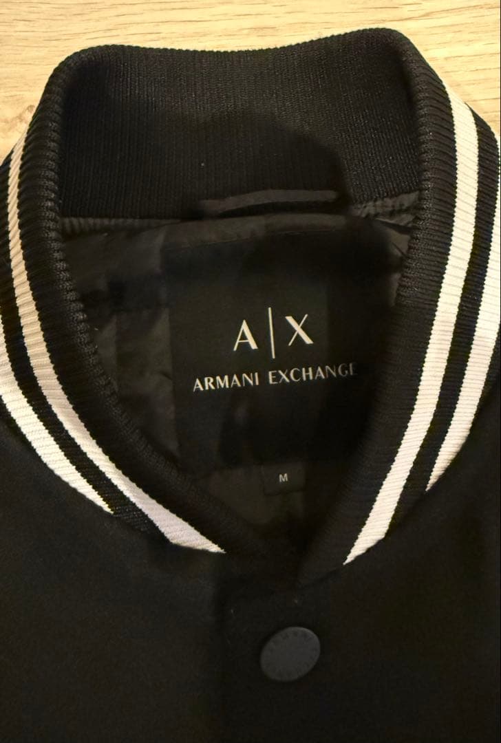 A|X ARMANI EXCHANGE ブラック スタジャン Mサイズ