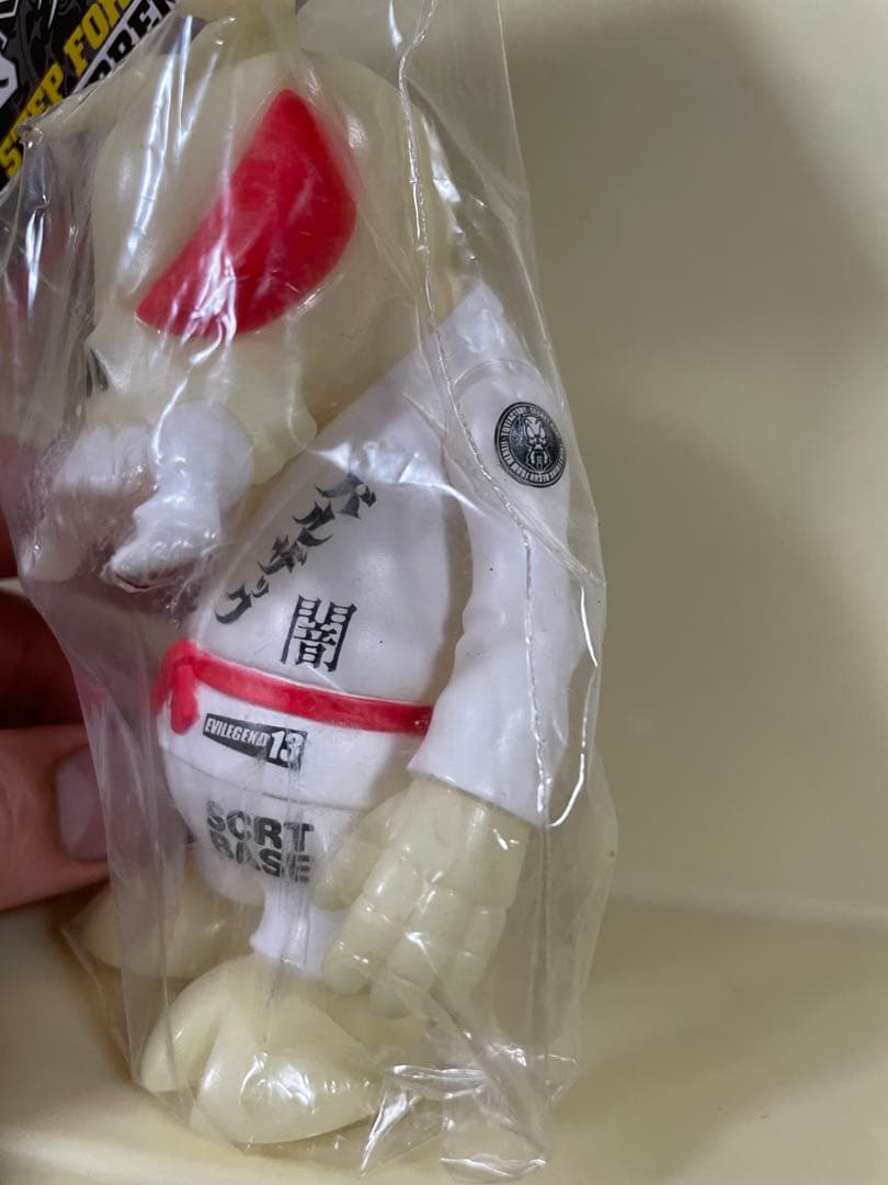 激レア　secretbase 全日本プロレス　スカルビー　白　BALZAC