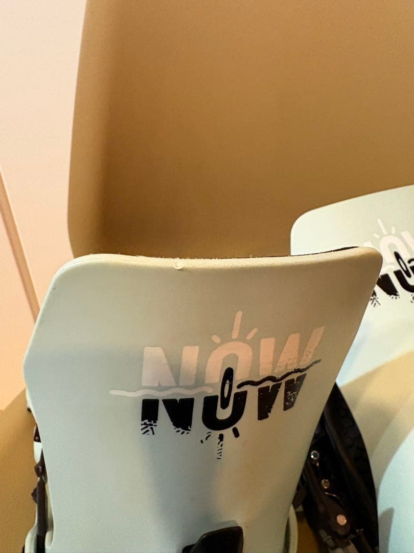 【値下げしました】NOW REBEL スノーボード　バインディング　サイズM