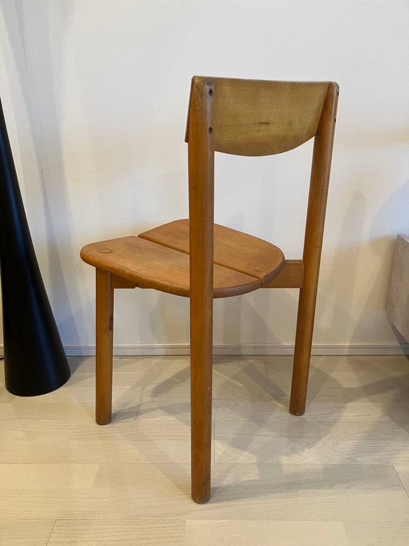 ピエール・ゴーティエ・ディレイ ペリアン プルーヴェ ガーリッシュ