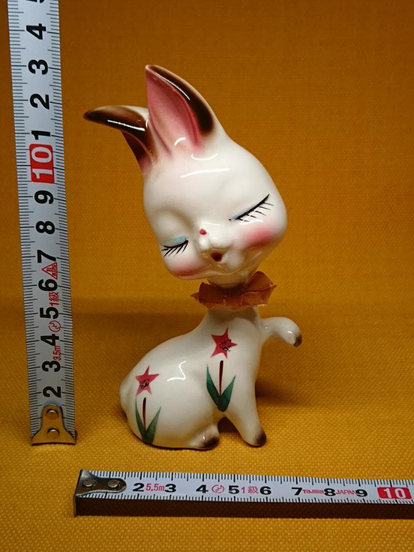 【美品】ウサギ　兎　白兎　陶器　置物　インテリア　工芸品　美術品　A1067