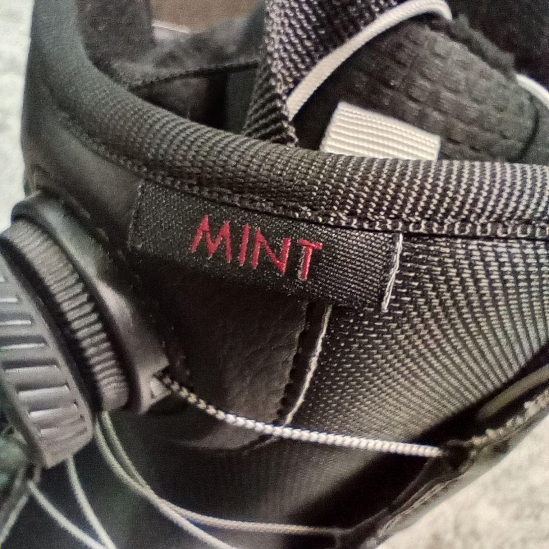 美品　BURTON　バートン　スノボブーツ　mint BOA 23cmミントボア