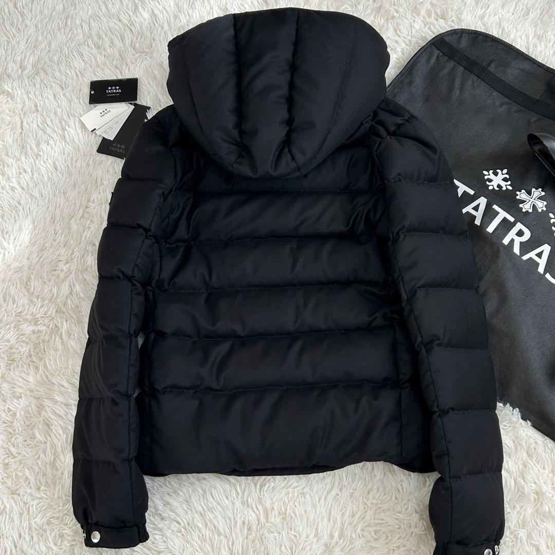 【付属品完備】未使用級 タトラス ドミツィアーノ ダウンジャケット ブラック L