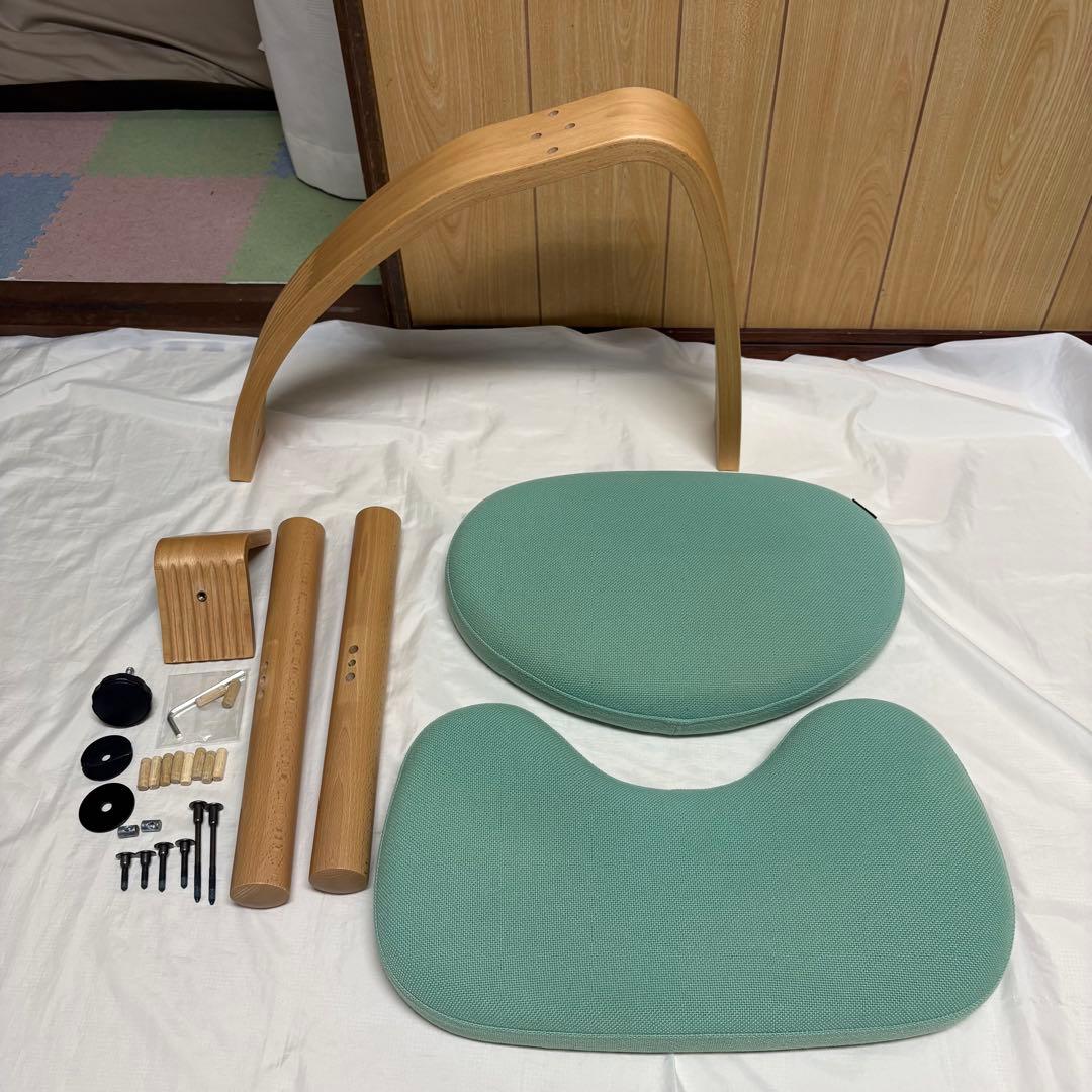 サカモトハウス バランスイージー 姿勢矯正 イス 学習 チェア 清掃済み