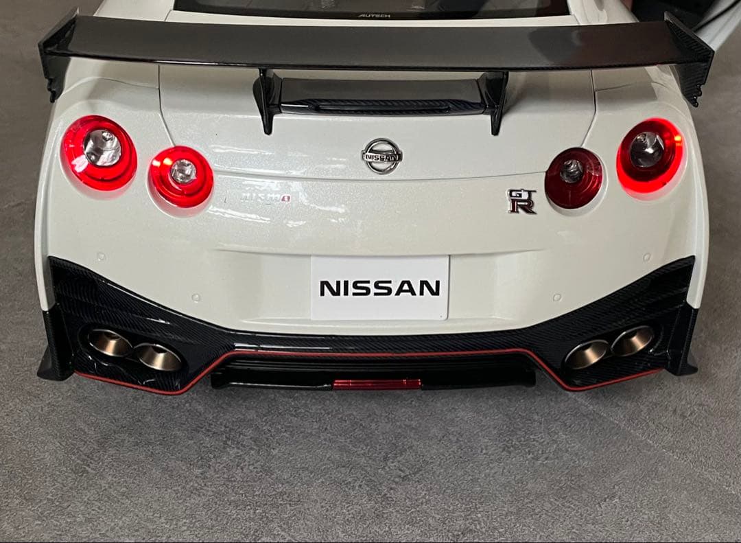完成品 ディアゴスティーニ GT-R NISMO - メルカリ