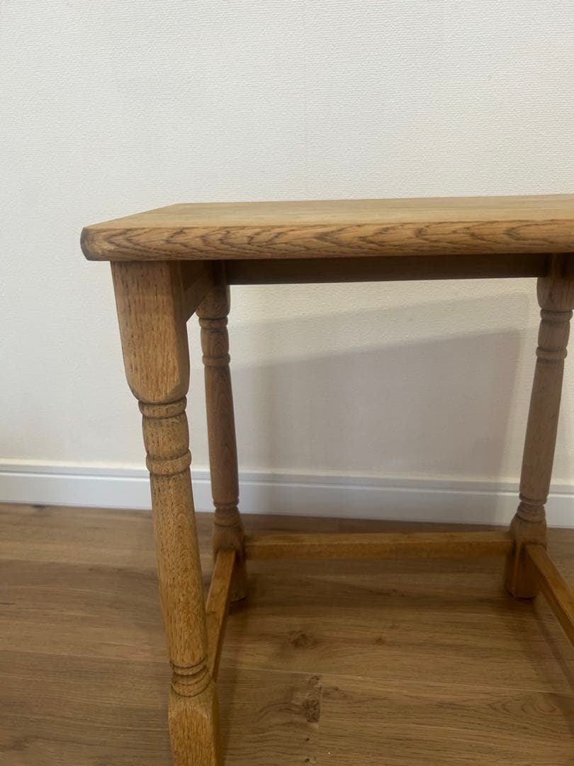 ビンテージ　サイドテーブル 花台 ベッドサイドテーブル　剥離　中