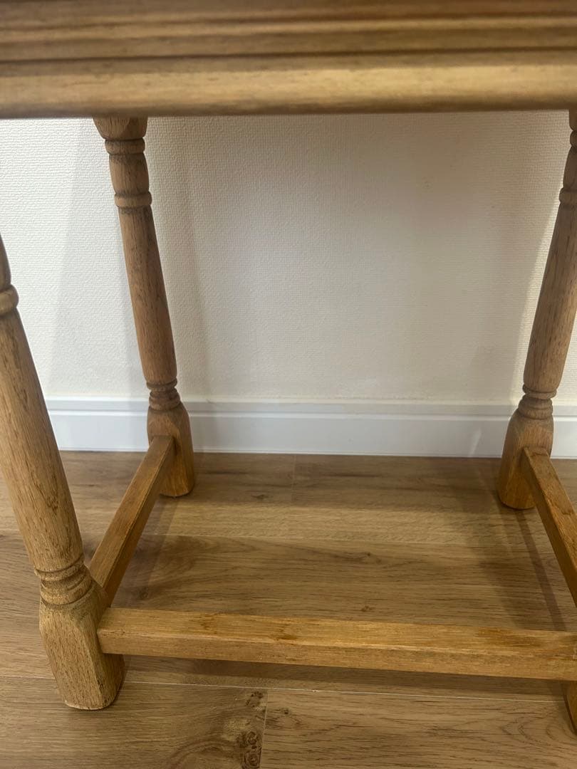 ビンテージ　サイドテーブル 花台 ベッドサイドテーブル　剥離　中