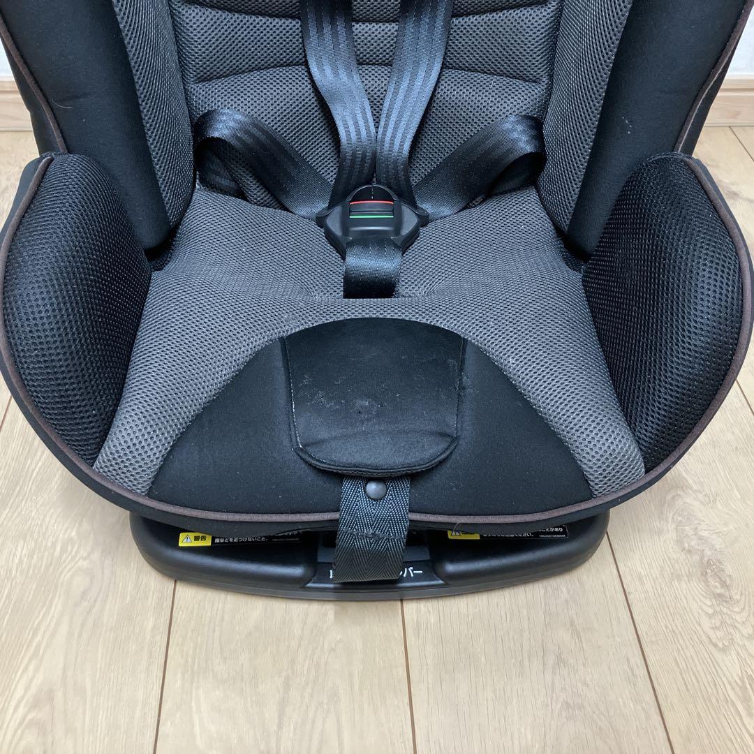 Aprica アップリカ フォームフィット　ISOFIX セーフティープラス