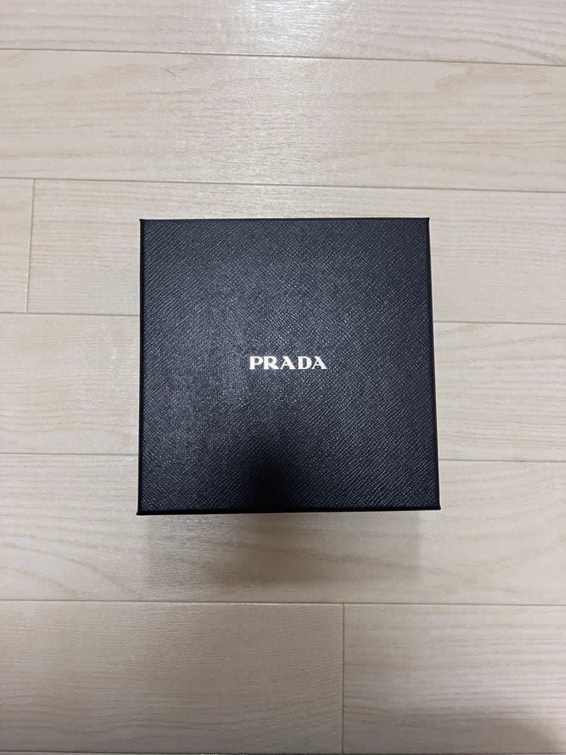 PRADA リボン ヘア クリップ バレッタ