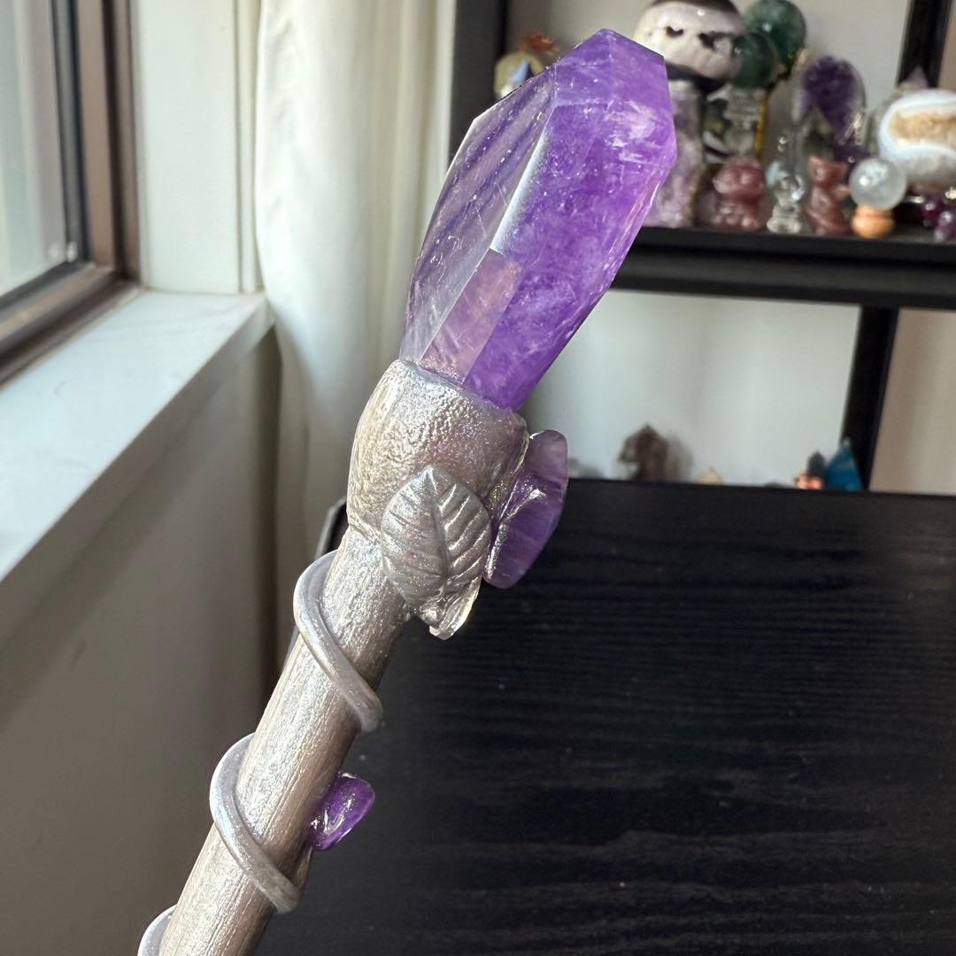 【かおる】天然石アメジストの魔法棒　置物NO.120514