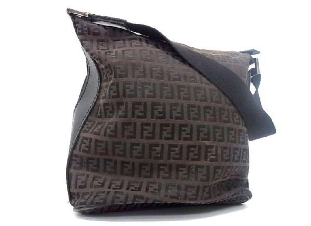 ✨美品✨フェンディ ショルダーバッグ ズッカ柄 キャンバスレザー ブラウン