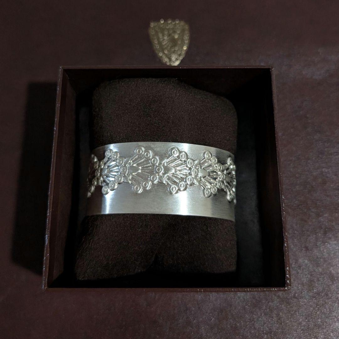 アガット*agete*　シルバーバングル　新品未使用