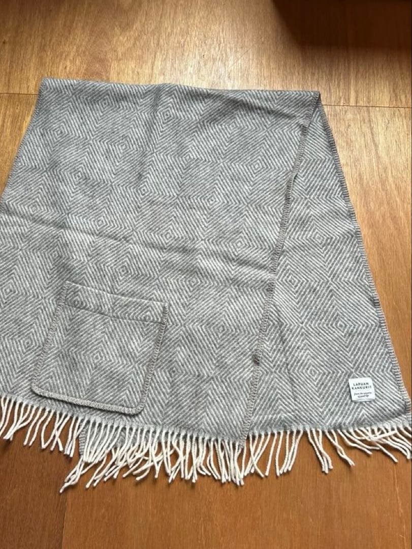 【LAPUAN KANKURIT】 ビッグストール／グレー／ポケット付き