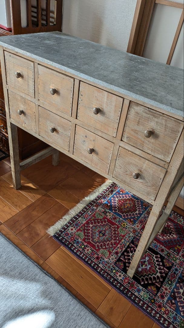 最終お値下げアンティーク風キャビネット　ディスプレイ棚