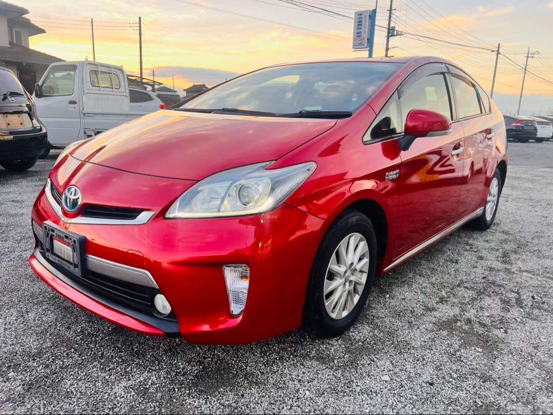 プリウスPHV本体価格ー65万