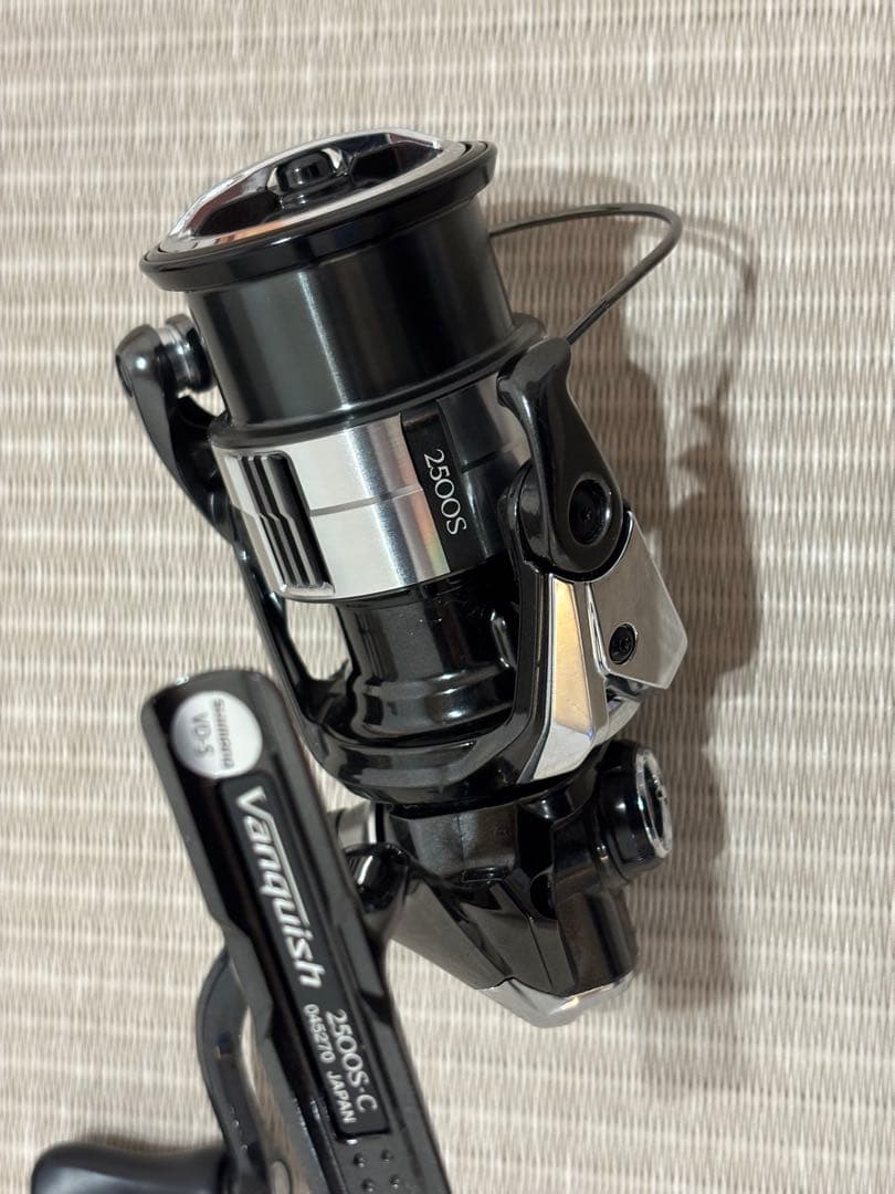 SHIMANO シマノ 23 ヴァンキッシュ 2500S 極美品
