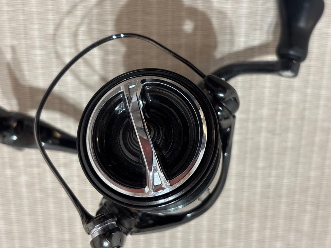 SHIMANO シマノ 23 ヴァンキッシュ 2500S 極美品