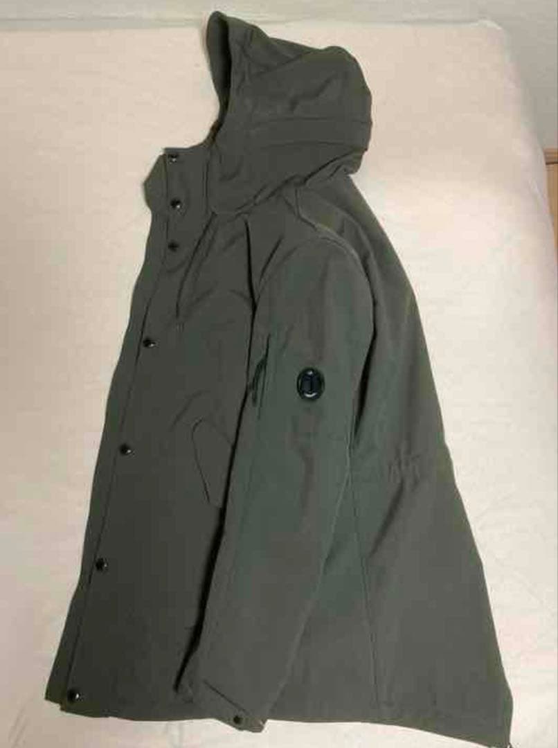 C.P.company　レンズ付きソフトシェルモッズコート 48 グリーン