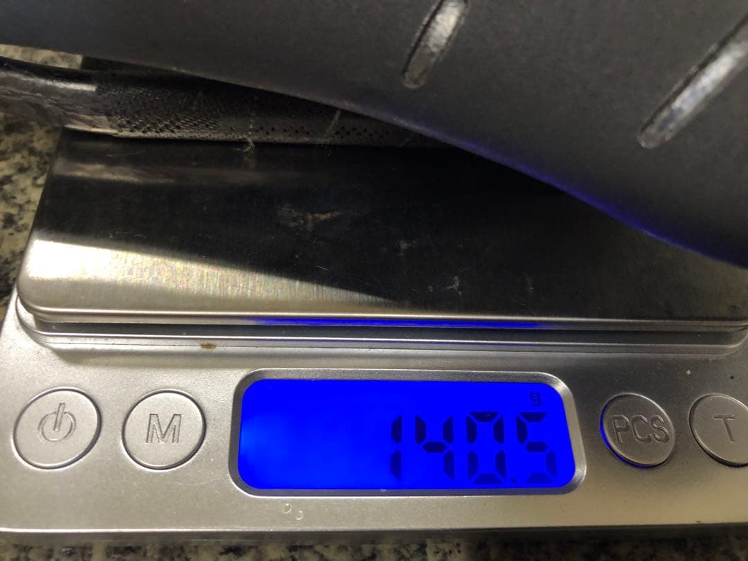 FIZIK Arione 00 サドル ブラック カーボンブレイデッドレール