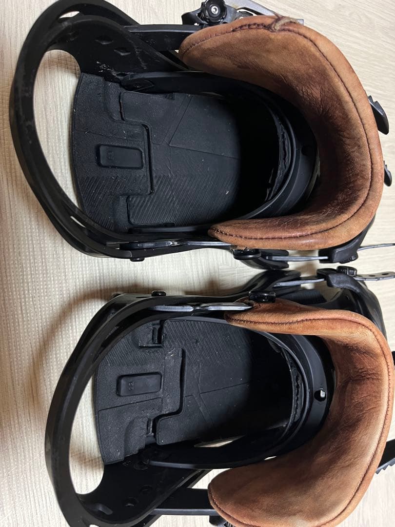 スノーボード バートン マラビィータ reflex M レザー