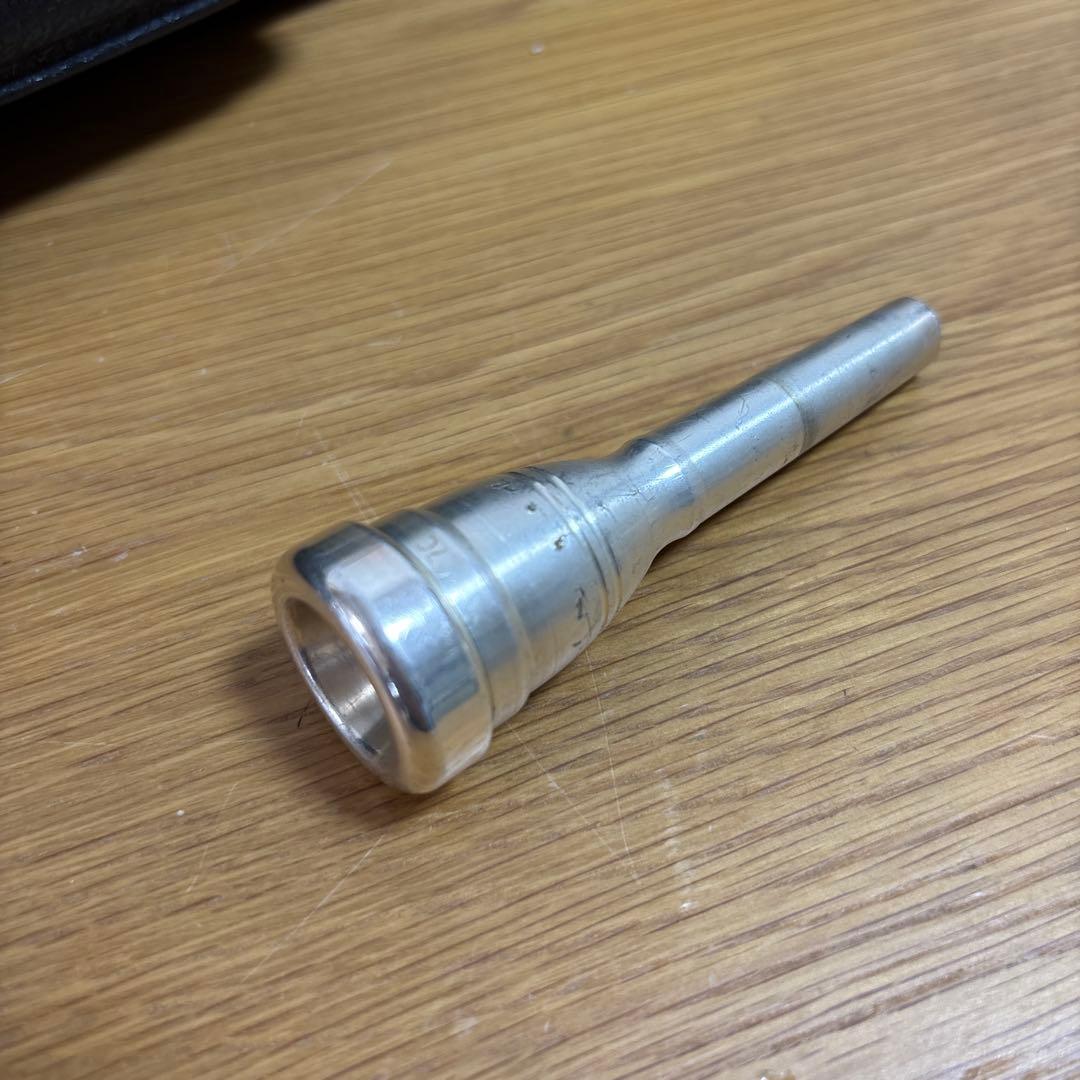 Jean Baptisteトランペット　ケース付　マウスピース付