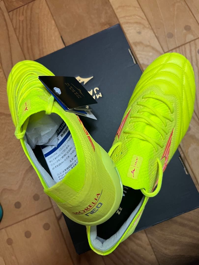 新品　大特価　激レア　ミズノ　モレリア ネオ4 β JAPAN 23.5cm