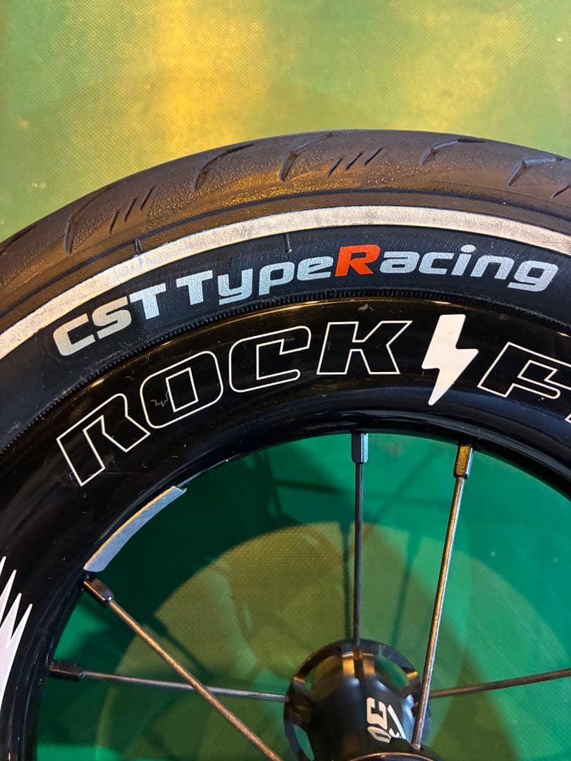 ランバイク カーボンホイール ロックフィッシュ　ROCKFISH FT-30