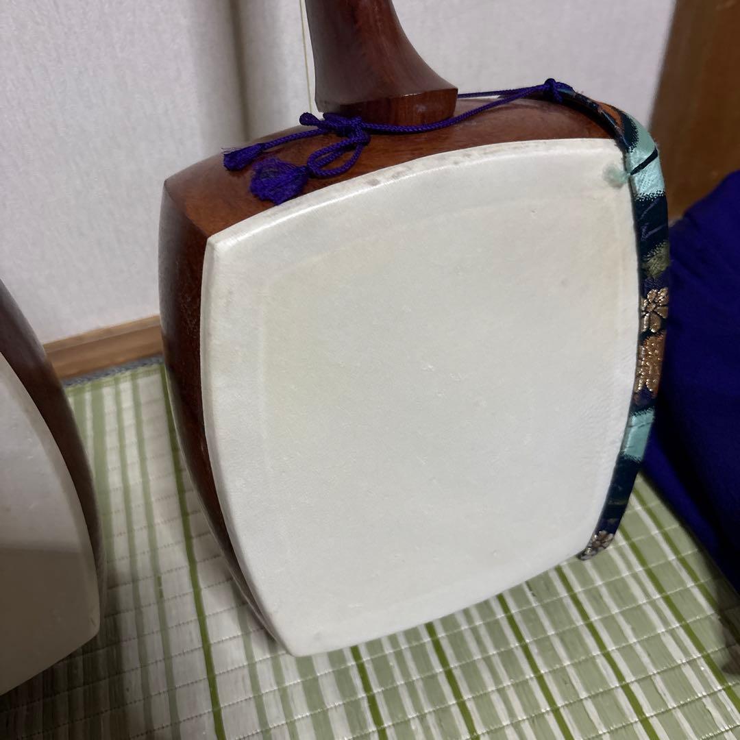 三味線　2本 K9 金　皮破れ　和楽器　胴内部ギザギザ有り