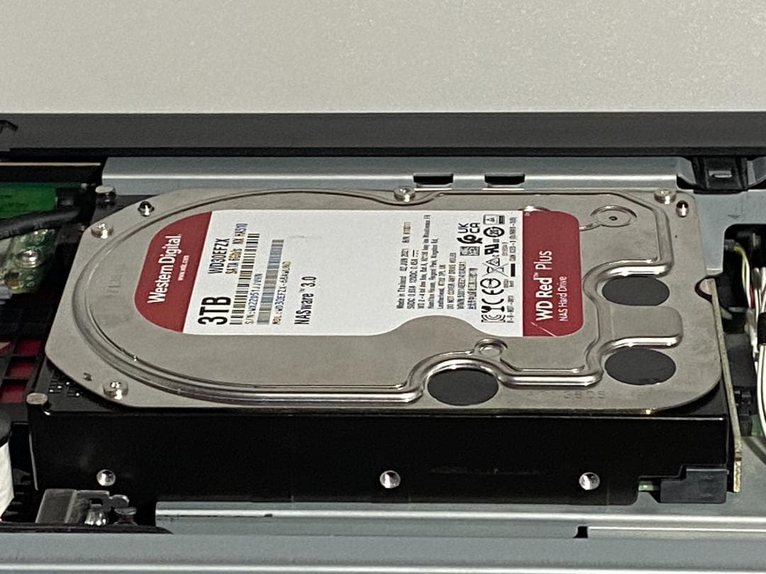 Panasonic DMR-BXT870 3TB　7チャンネル同時録画OK