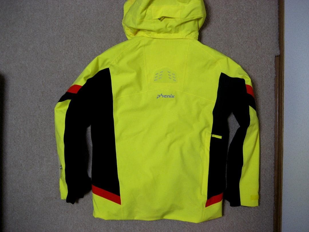 値下げ 超美品 延べ使用日数2日 フェニックス 高機能ウェア 上下Sサイズ
