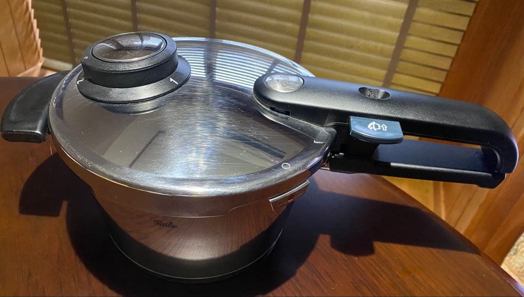Fissler(フィスラー)ステンレス圧力鍋 2.5L