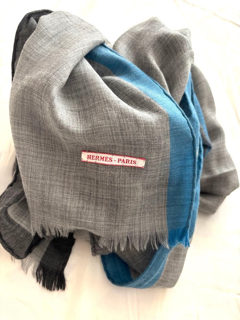 HERMES エルメス　大判ストール　100%カシミア　グレー&ブルー　フリンジ